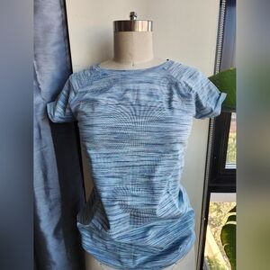 All in Motion Women's Light Blue Patterned Athletic Tee